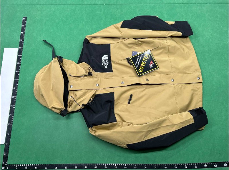  The North Face Jacket