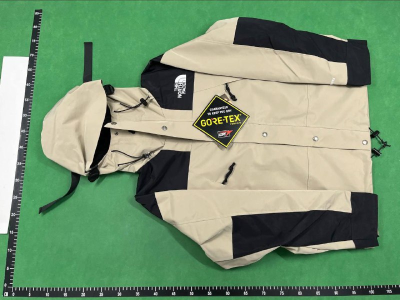  The North Face Jacket