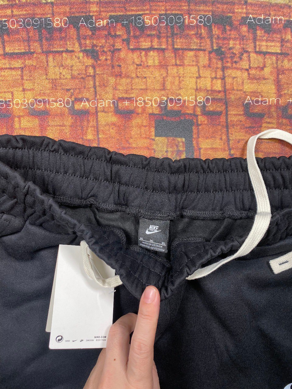 NIKE Sweatpants