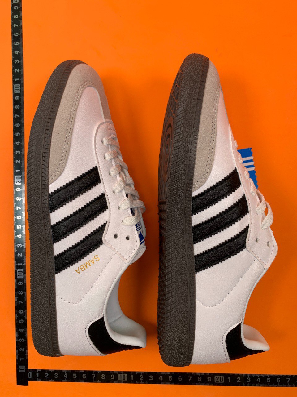 CN25 Adidas Samba 