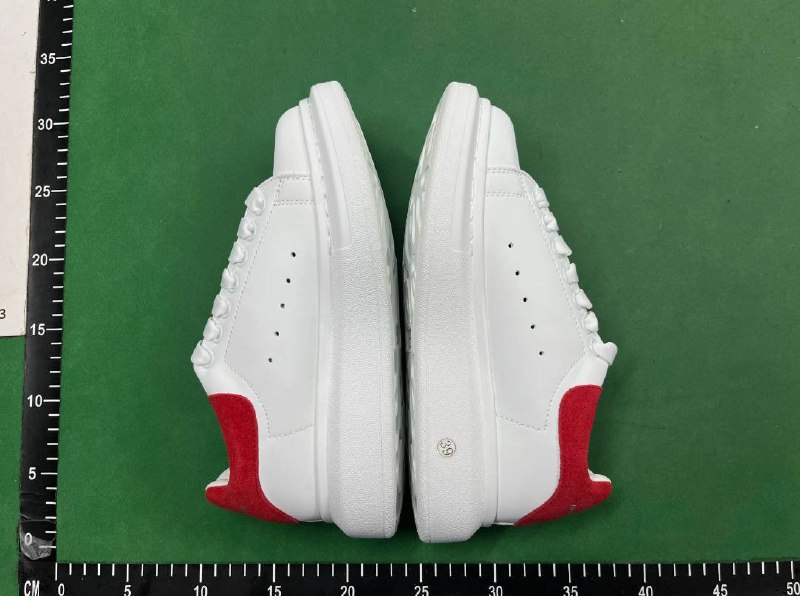 Alexander McQueen Oversized