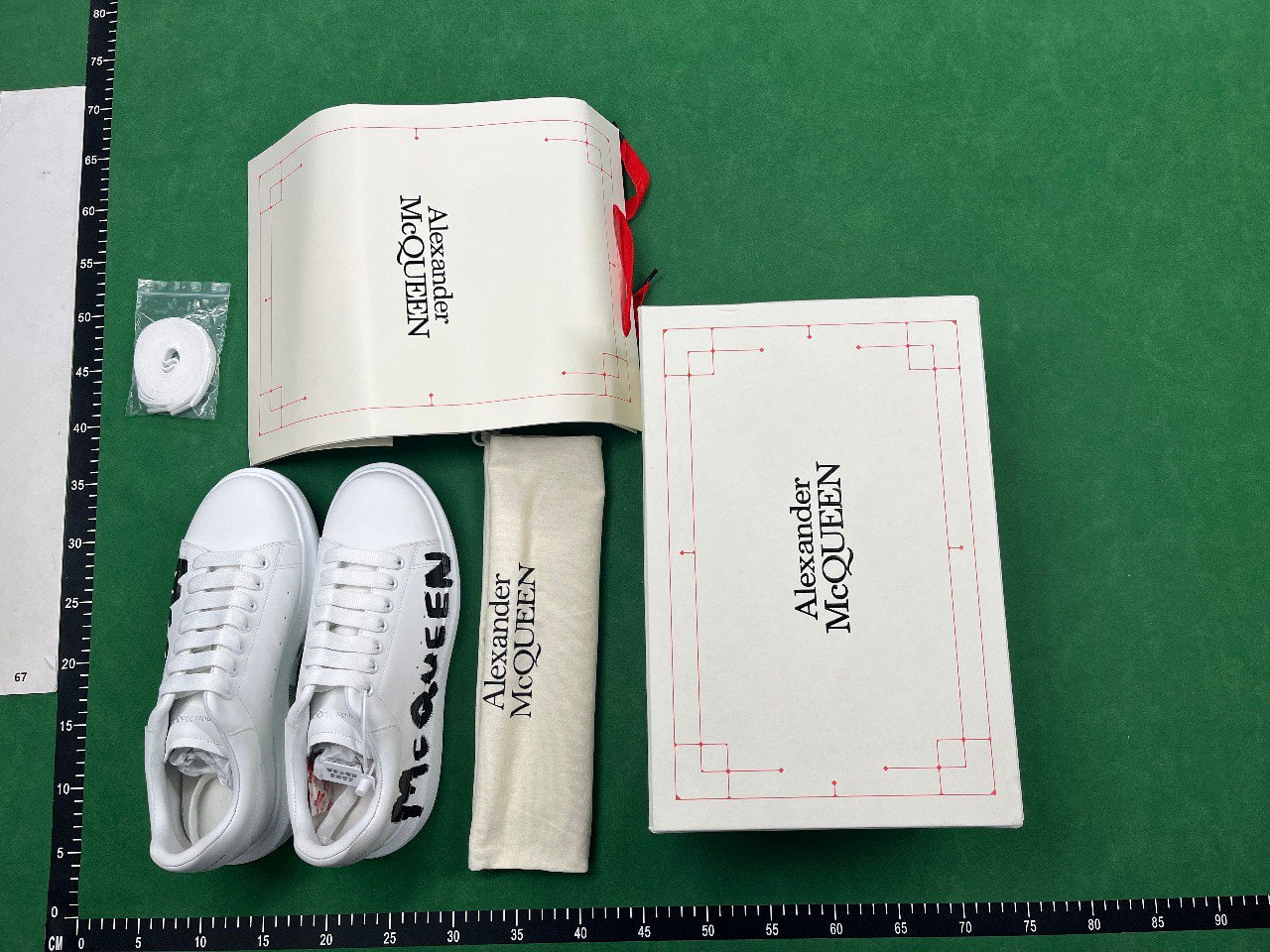 Alexander McQueen Oversized