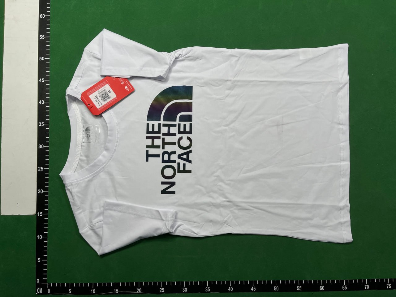 HE NOETH FACE  T-shirt