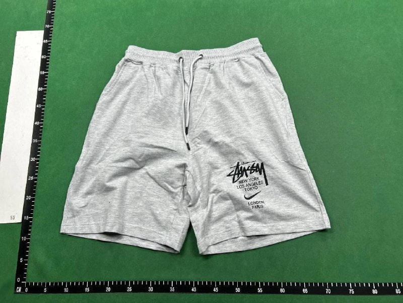  Stussy  shorts