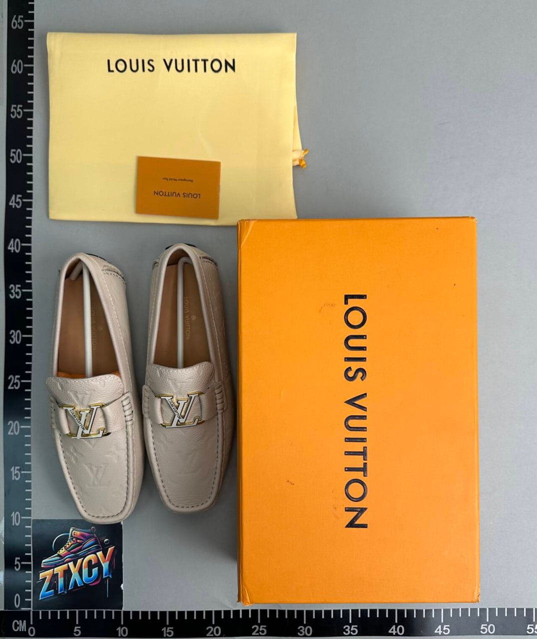 LV shoes