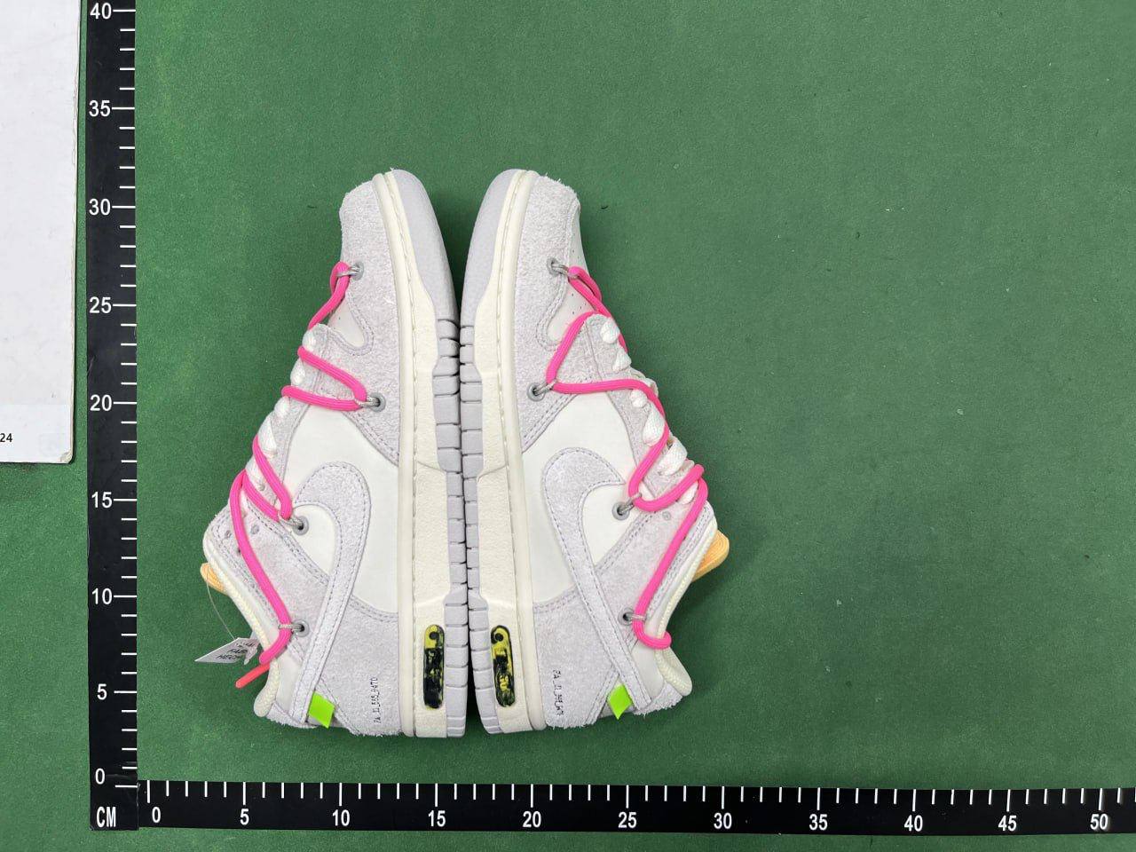 Nike sports shoes