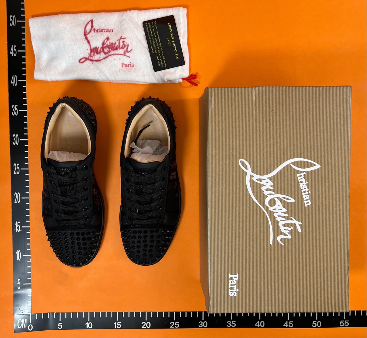 Louis Junior Spikes