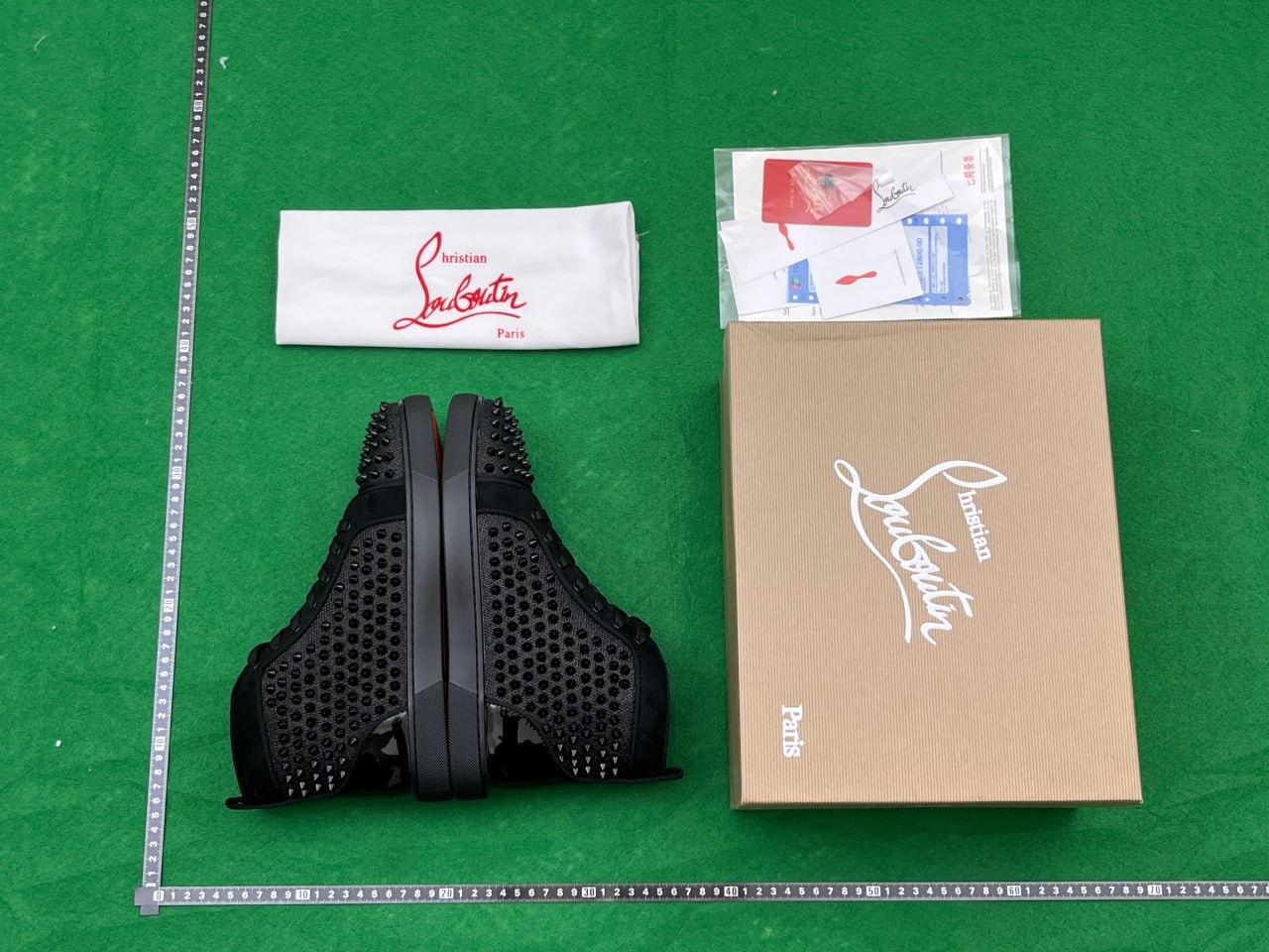 Christian Louboutin Vieirissima Spikes shoes（32 STYLE OG）