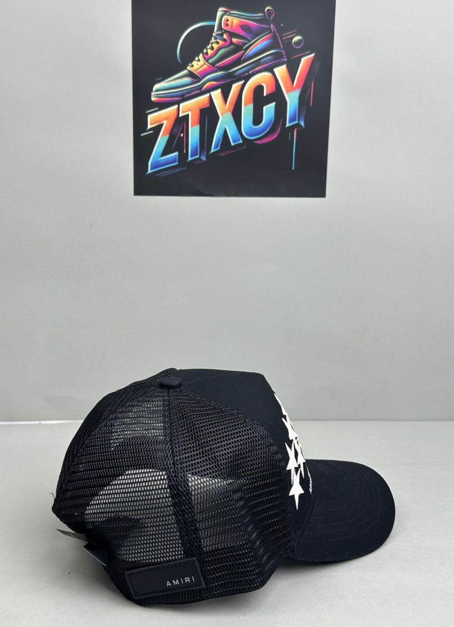 Amiri hat