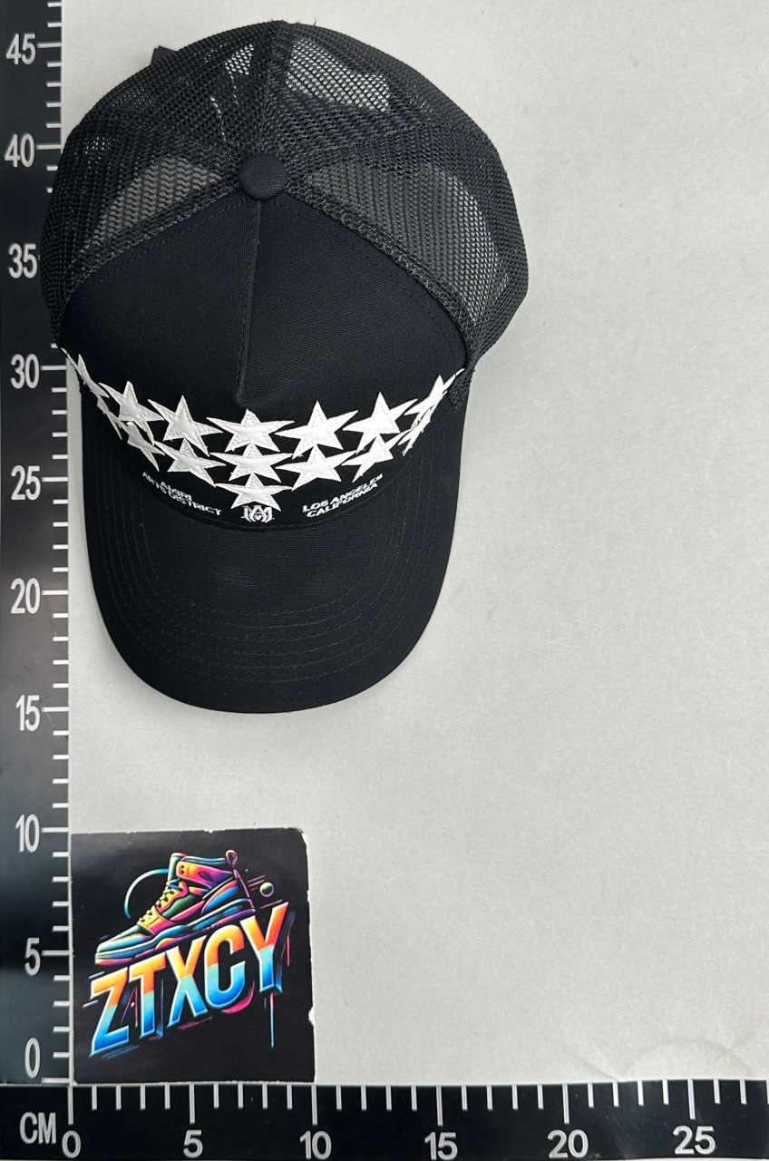 Amiri hat