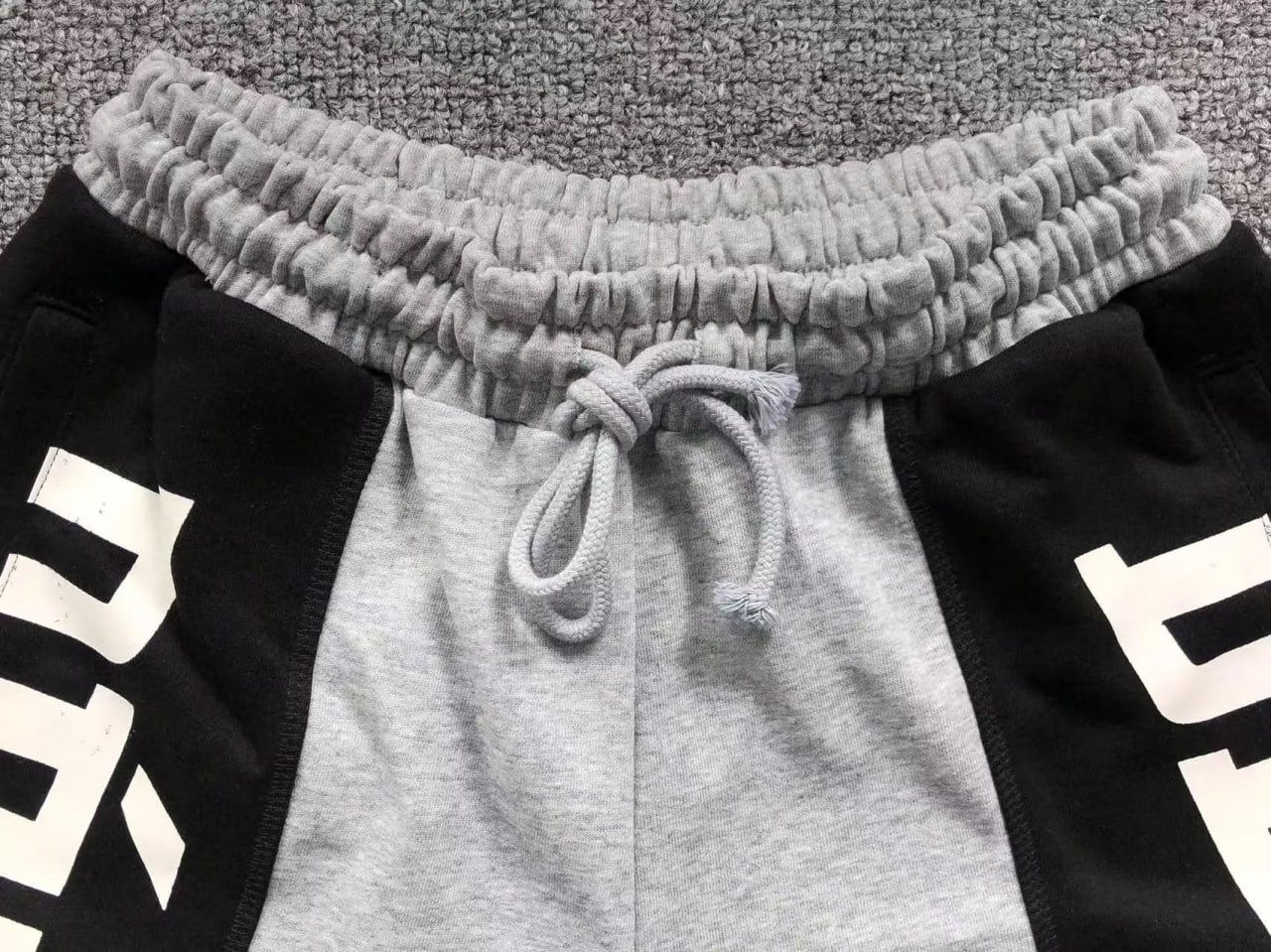 cortos gallery dept  Shorts