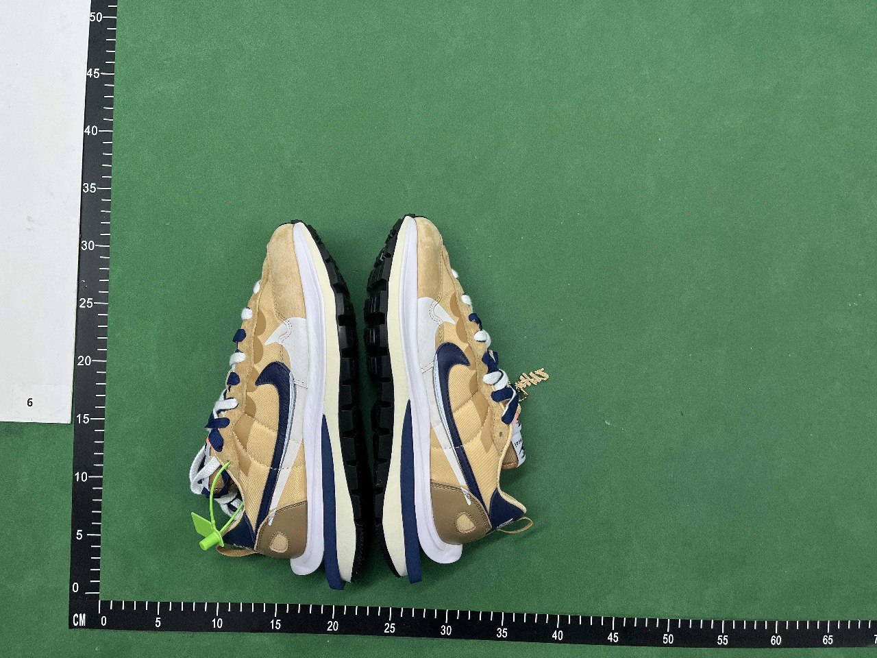 nike sacai ldwaffle