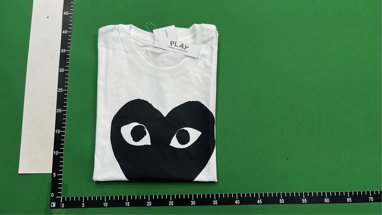 Play T-shirt tee (40+)