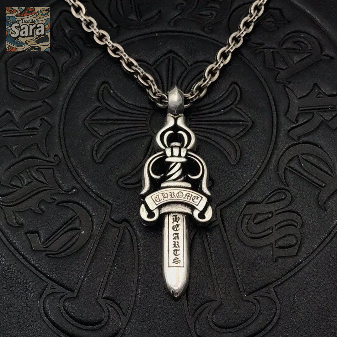 collar chrome hearts