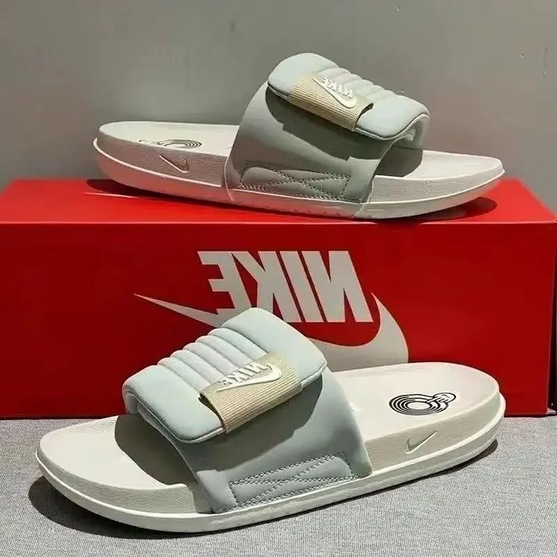 Nike small logo slippers