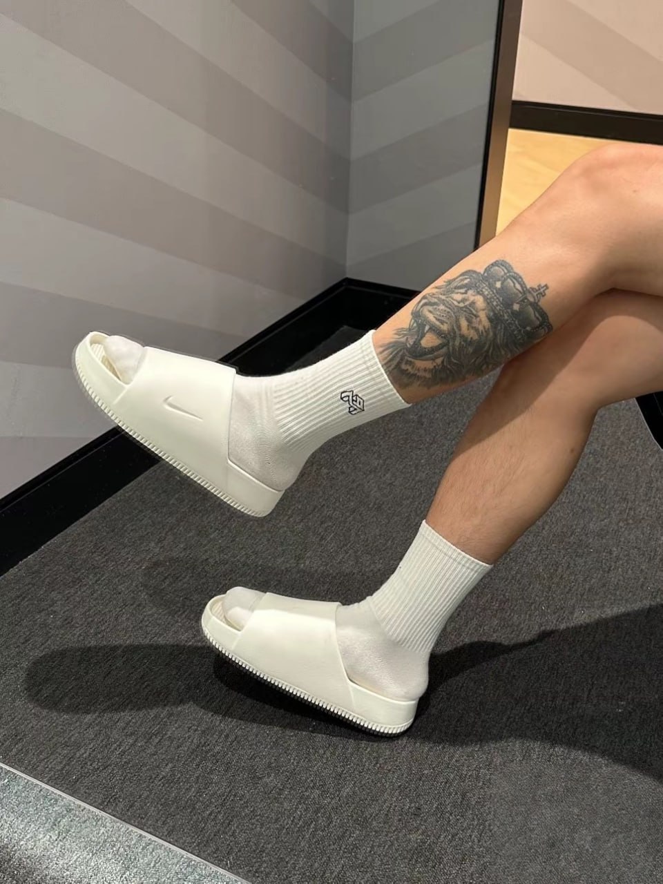 Nike Slippers