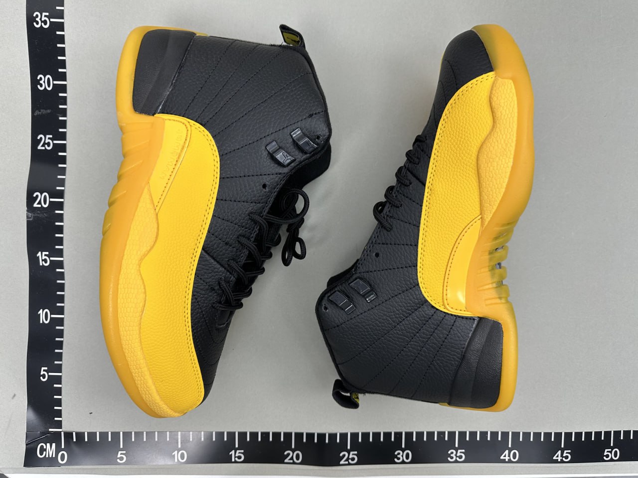 aj12