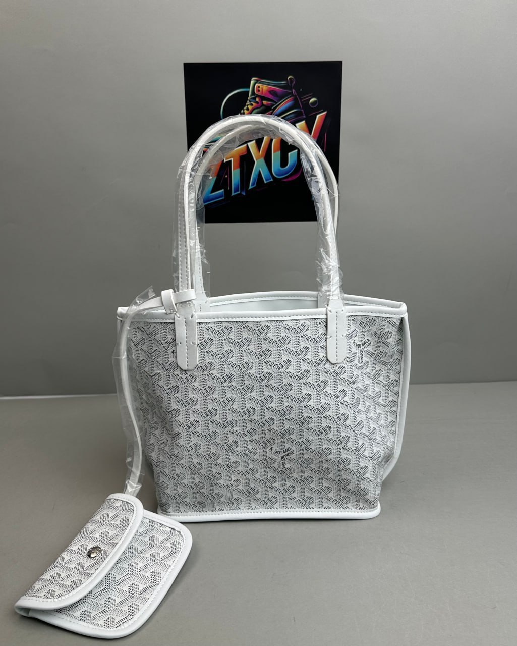 Goyard bag