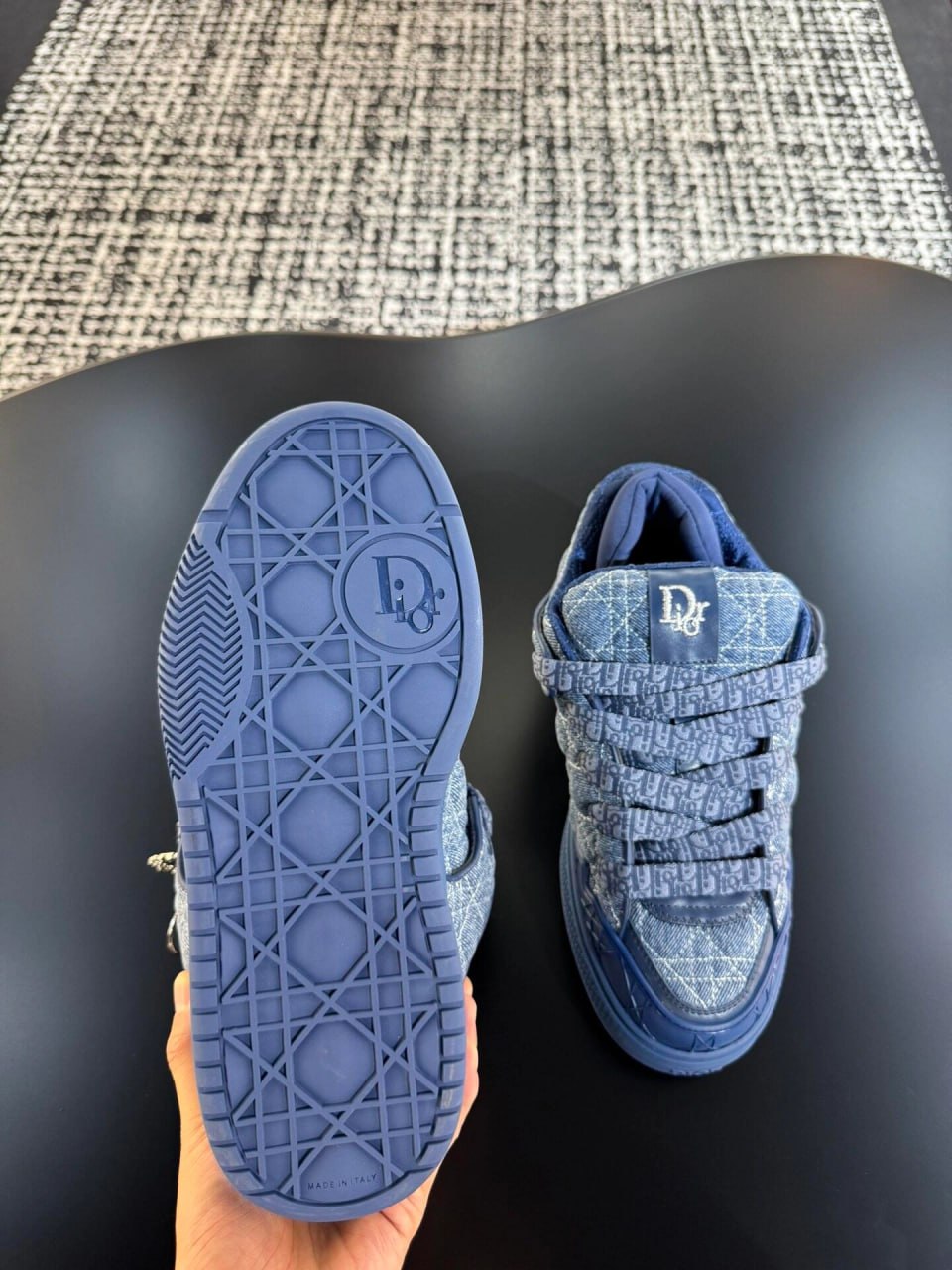 DIOR B9S