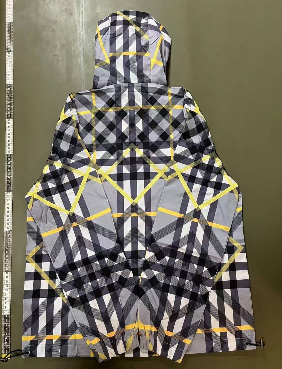 BURBERRY JACKET                 