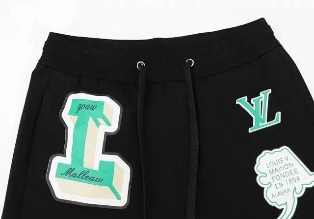  Louis Vuitton LV classic fashion versatile shorts