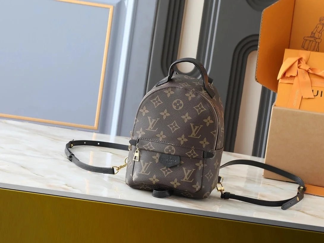 Louis Vuitton LV Sweet Cherry Bag 2025 New Single Shoulder Handbag