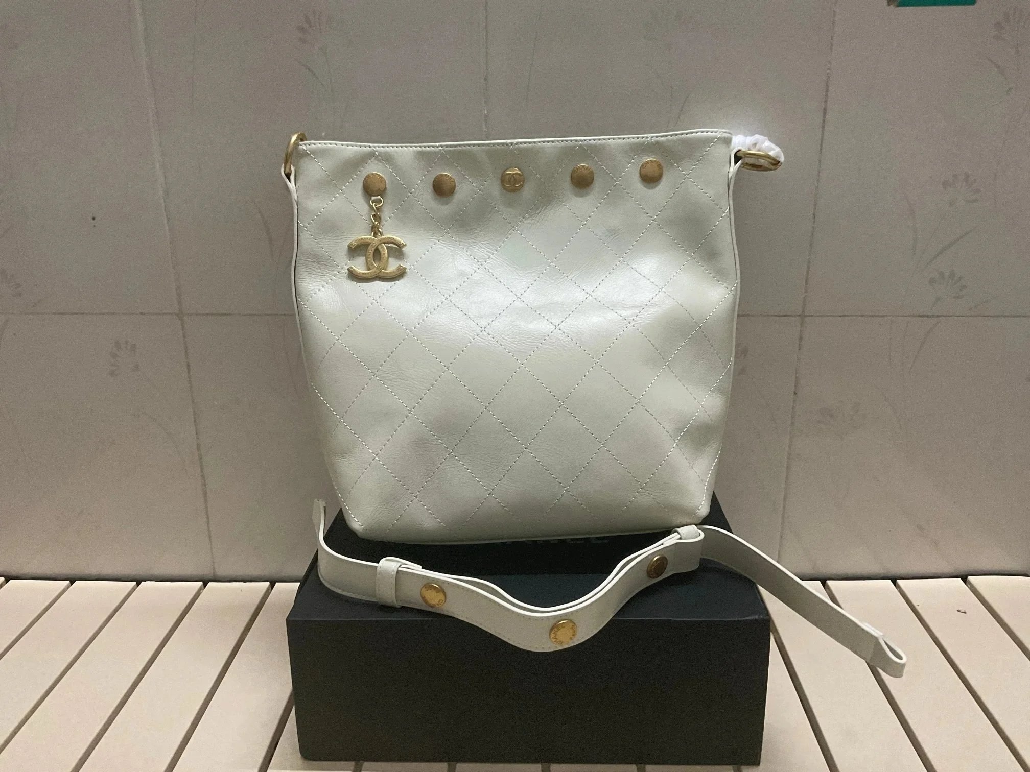 Burberry Chanel new fashion casual men's and women's single shoulder messenger bag small bag