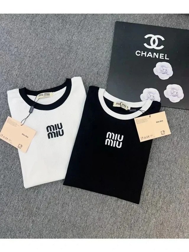 MIUMIU 2025 New Round Neck Contrast Color Letter Print Loose Short Sleeve T-shirt
