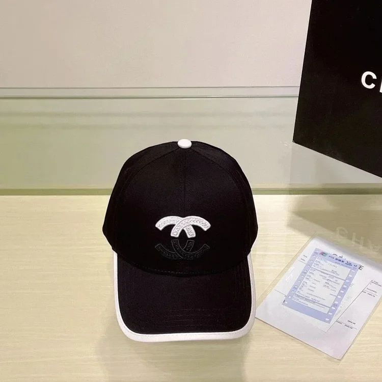 Gucci Vintage Chanel