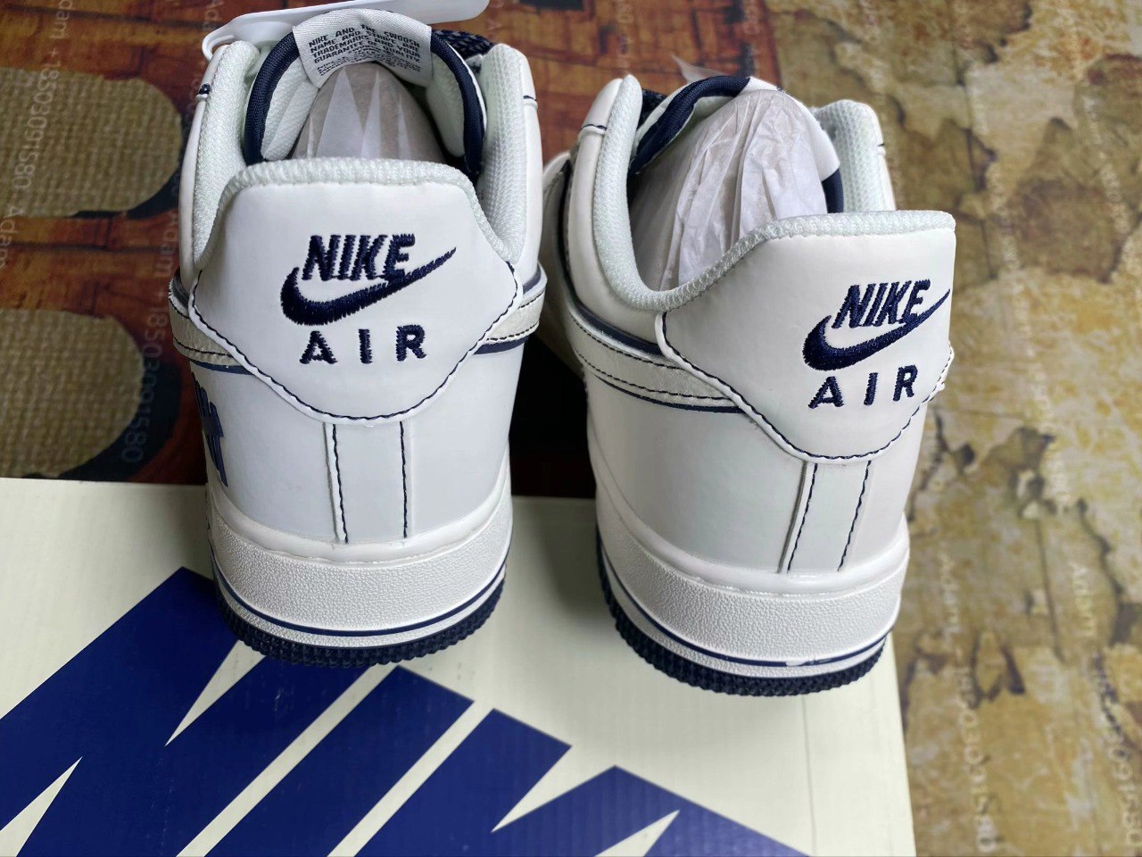 NIKE AIR FORCE 1'07