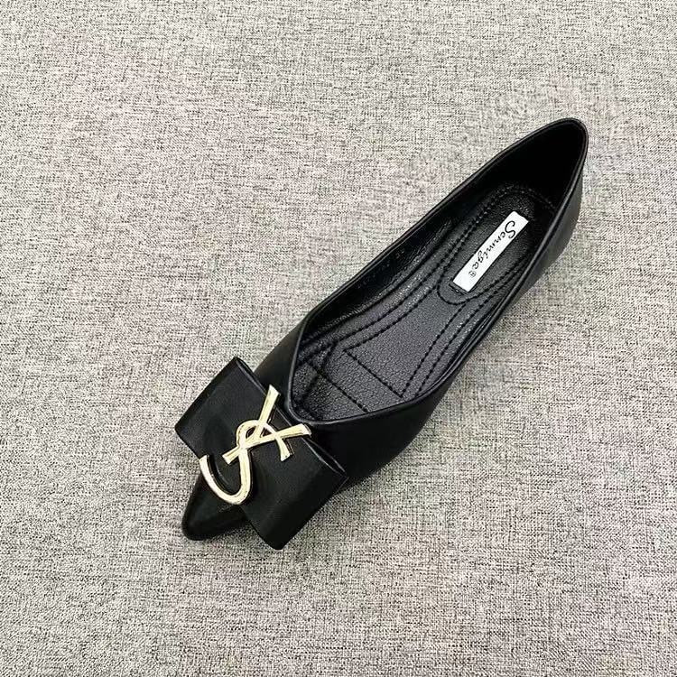 Saint Laurent flat shoes