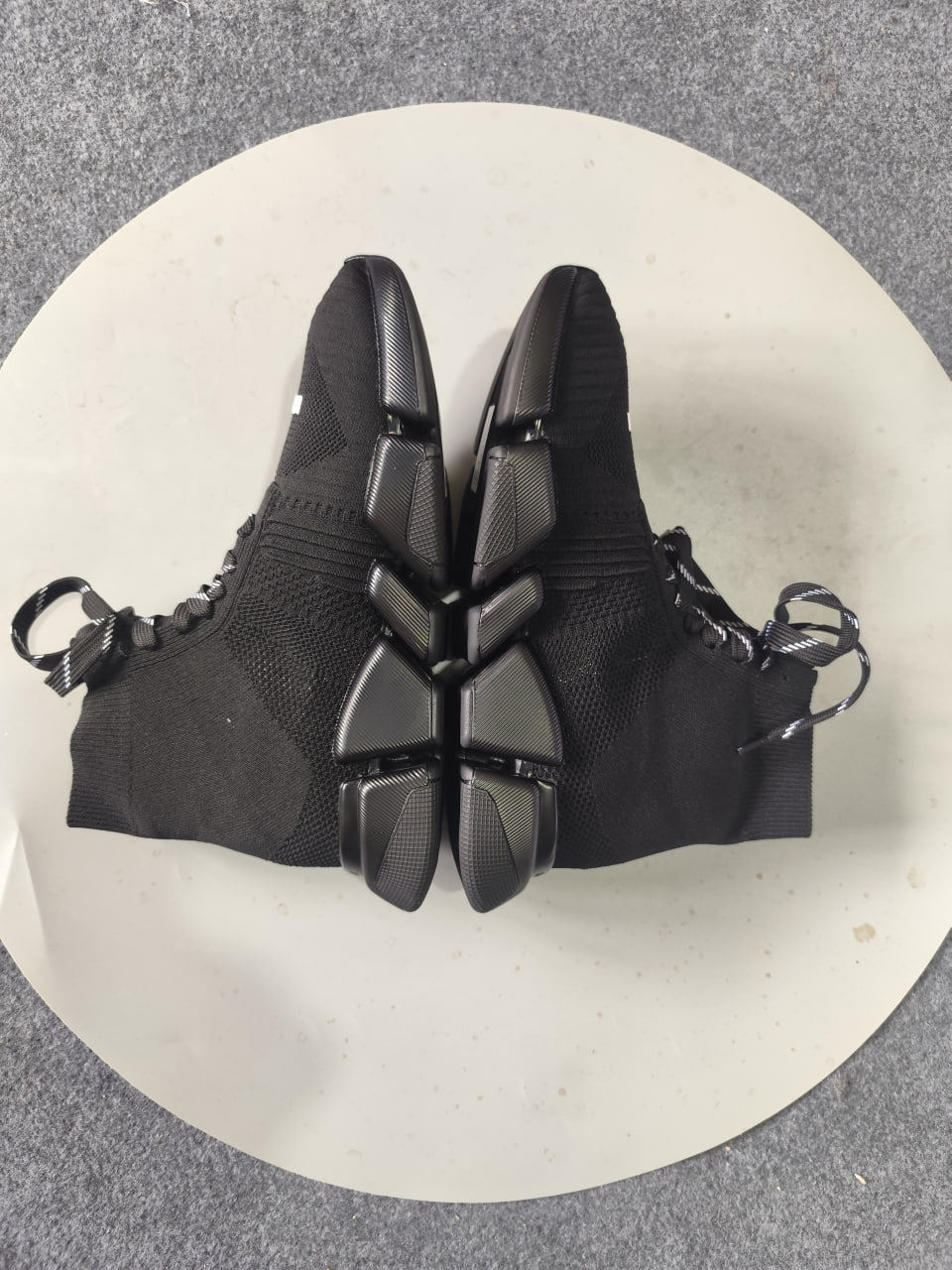 Balenciaga Speed 2.0 Sneakers [25 styles]