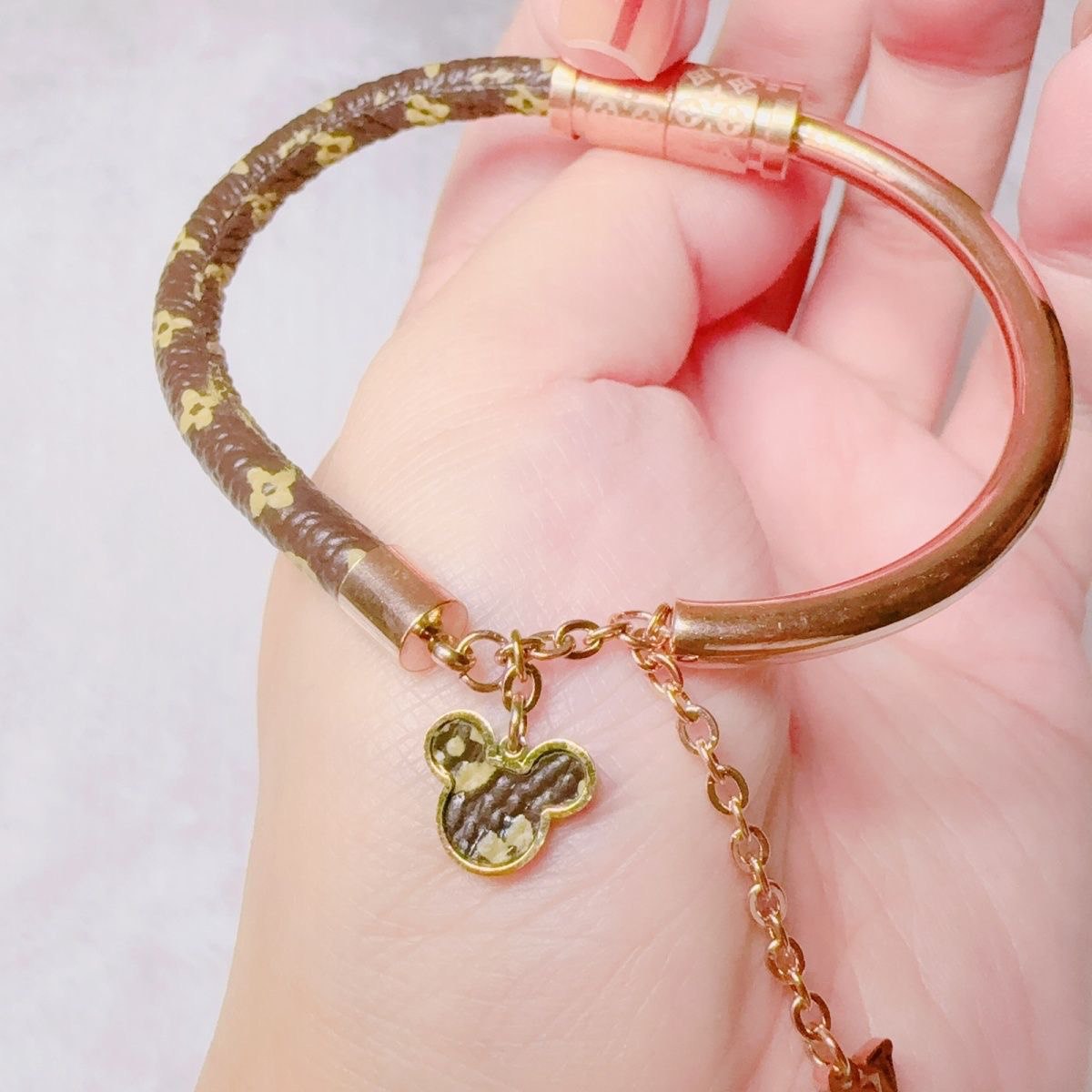 LV Bracelet 