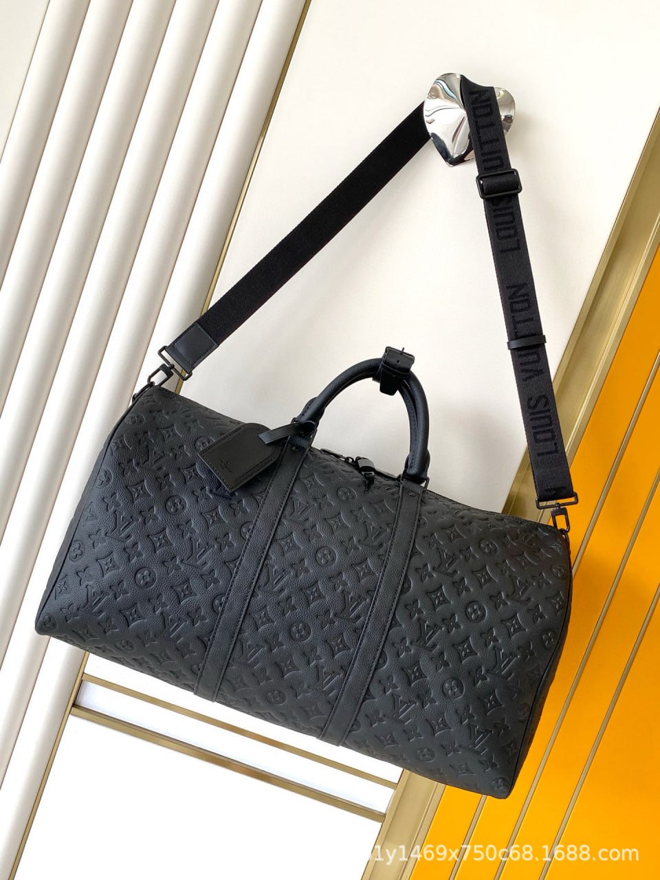 Louis Vuitton Keepall Bandoulière 50 Travel Bag 40 styles