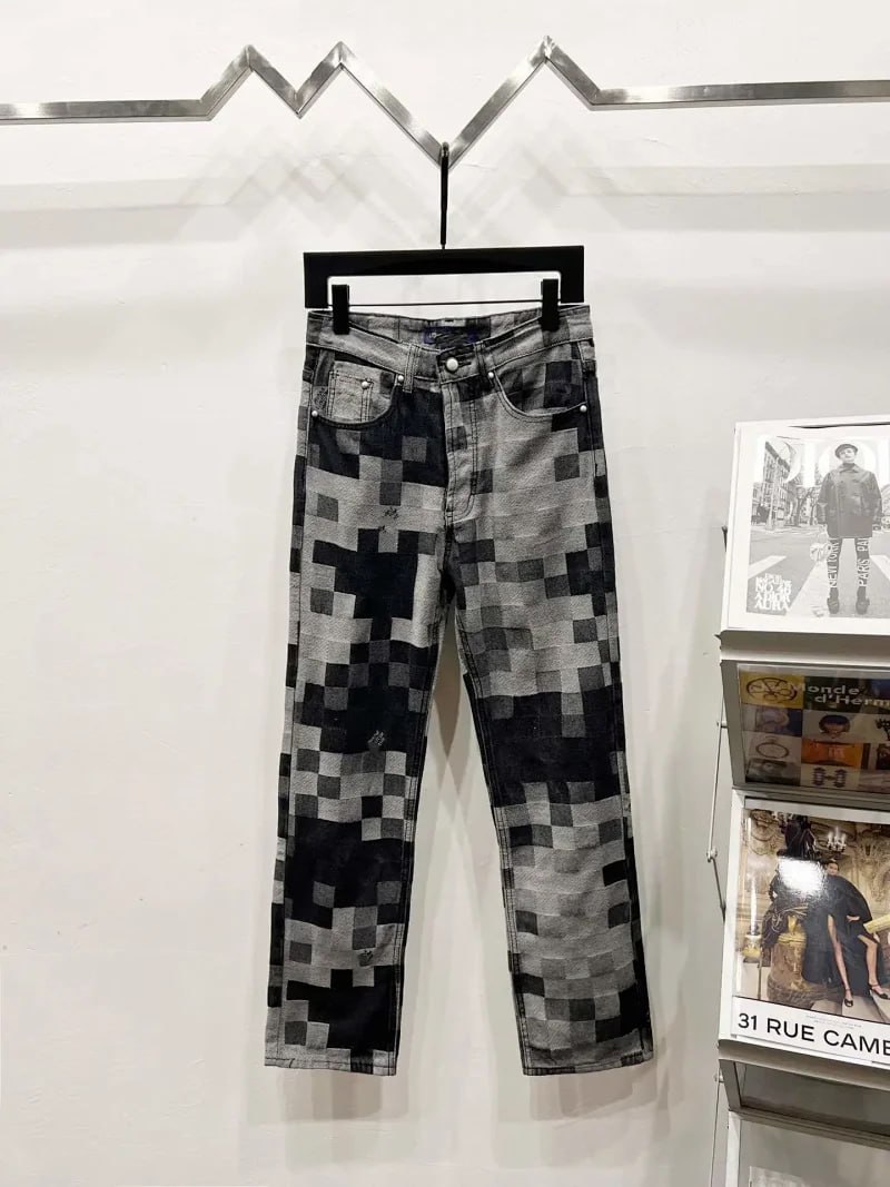 LV Monogram Jeans 36 styles