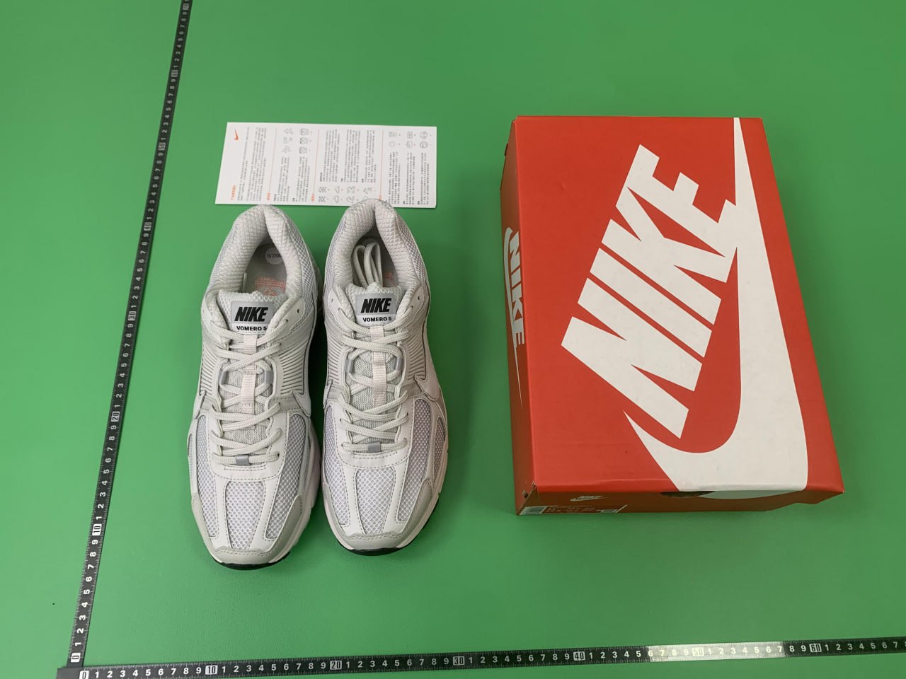 Nike Zoom Vomero 5 Vast Grey shoes